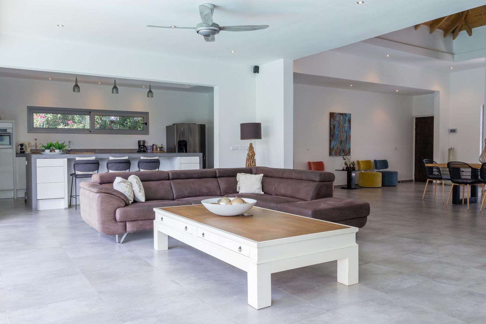 Stylish 4 Bedroom Modern Villa Design, Walking Distance From The Beach Jan Thiel 외부 사진